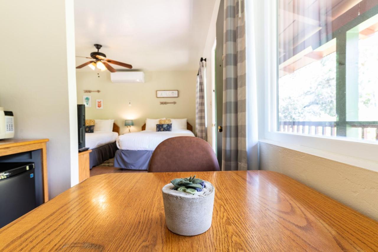 Buckeye Tree Lodge Три Ривърс Екстериор снимка